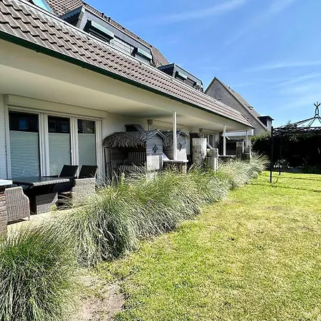 Butze-4 Apartment